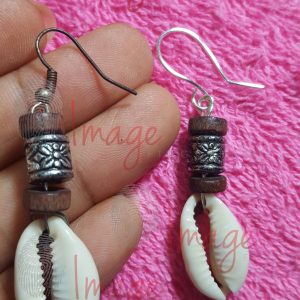 IF 5554 Multiple Logos Cowrie Shell Earrings Repair & Restoration Showcase